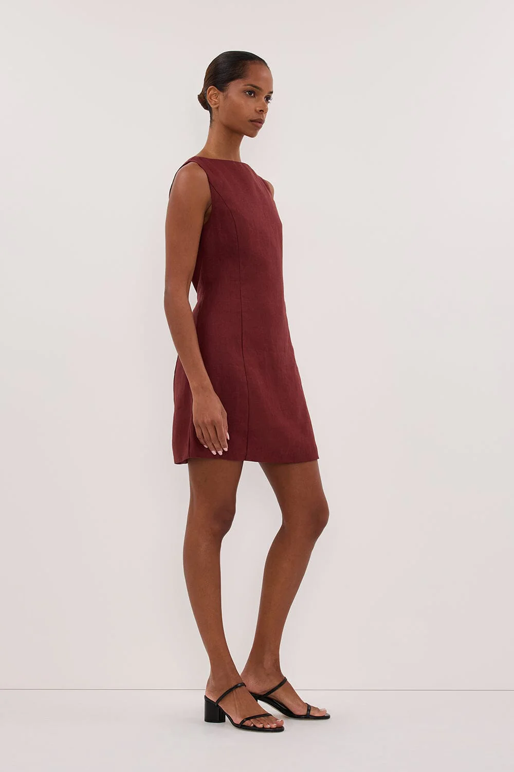 LACY SAHARA SLEEVELESS LINEN MINI DRESS - Image 3