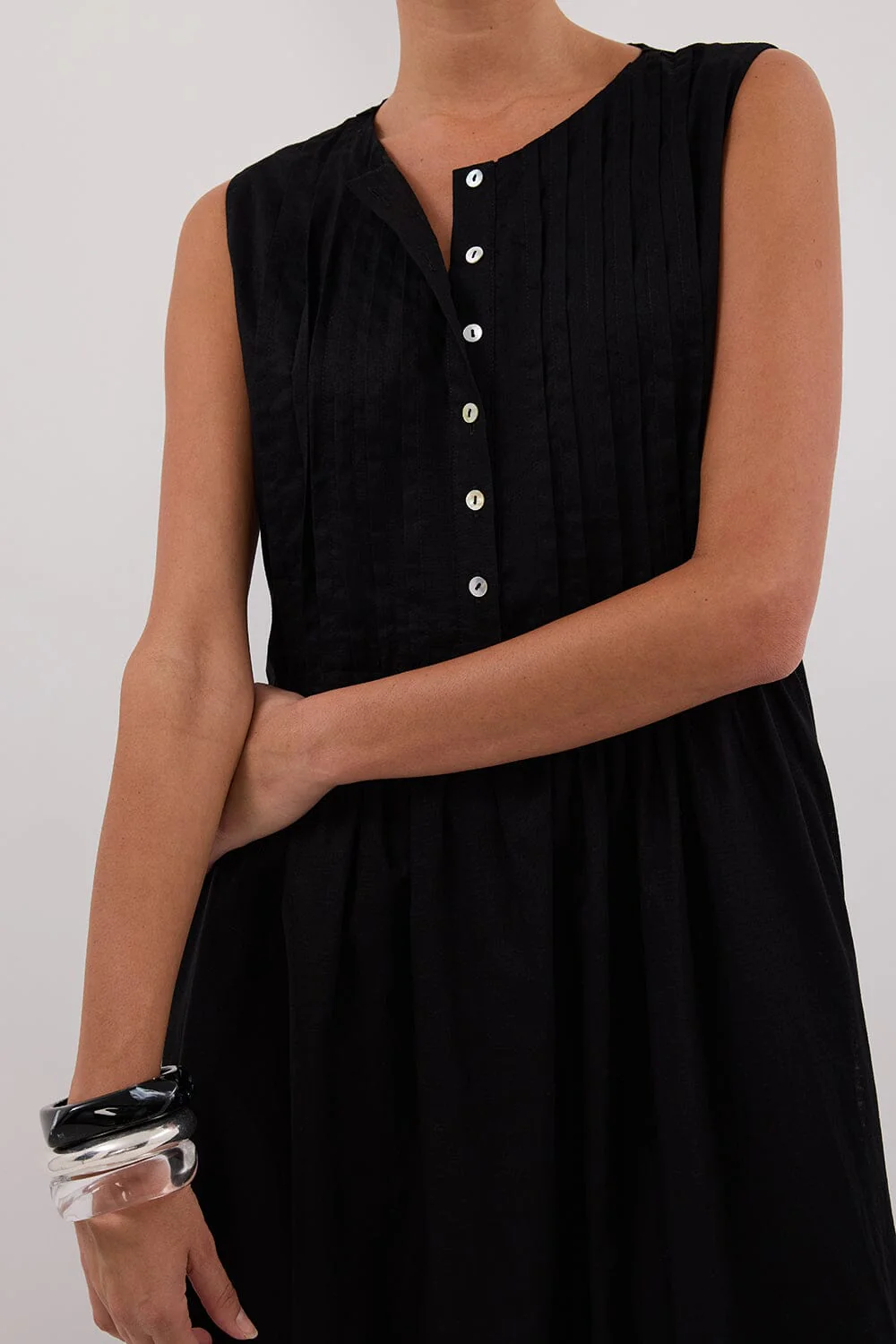 LARS BLACK PINTUCK LINEN MIDI DRESS - Image 5