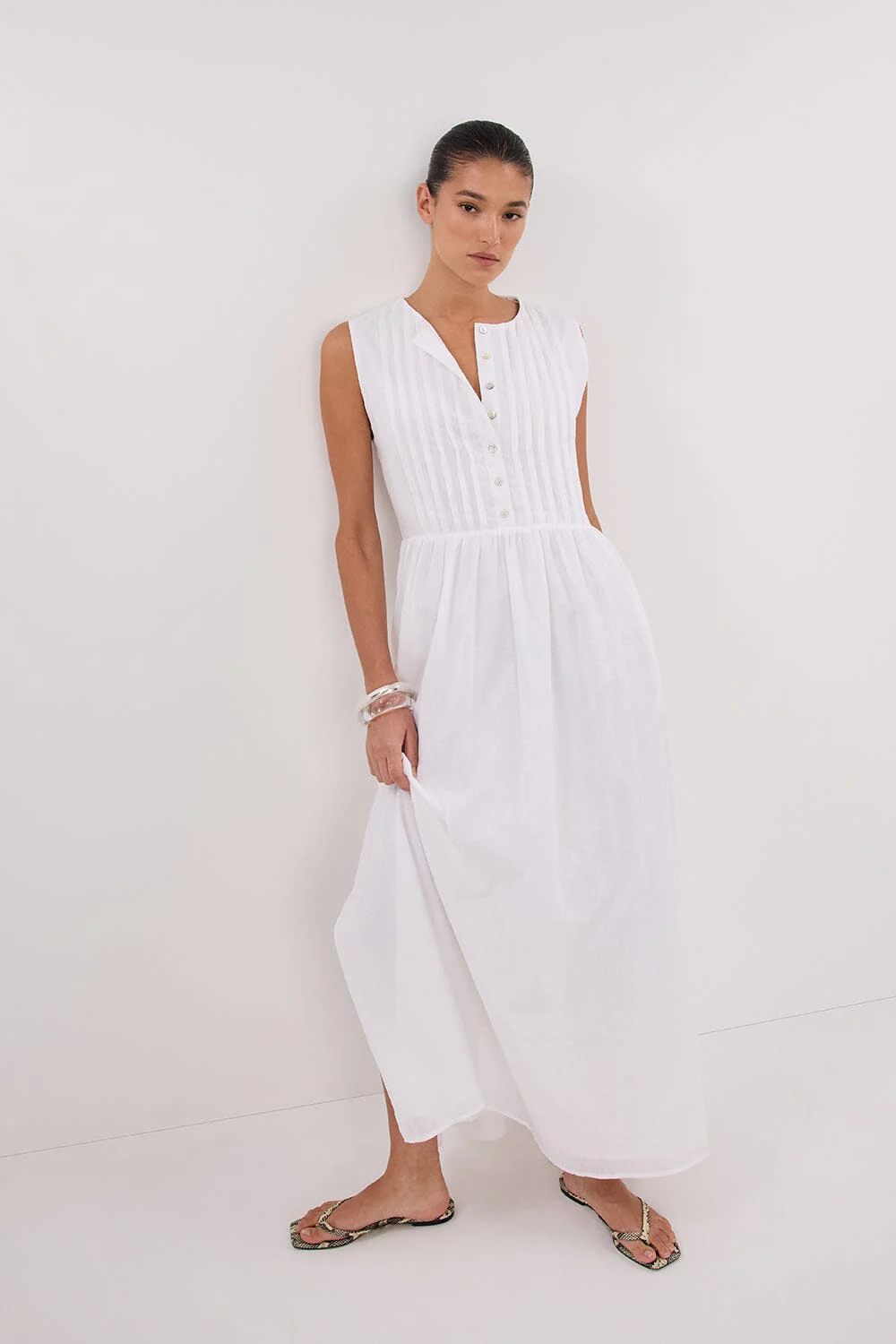 LARS WHITE PINTUCK LINEN MIDI DRESS - Image 6