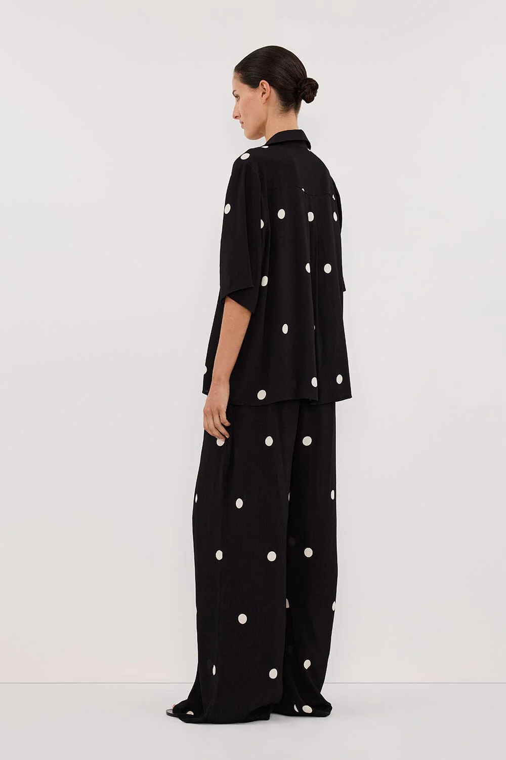 LAURA SPOT SHORT SLEEVE SHIRT - Image 4