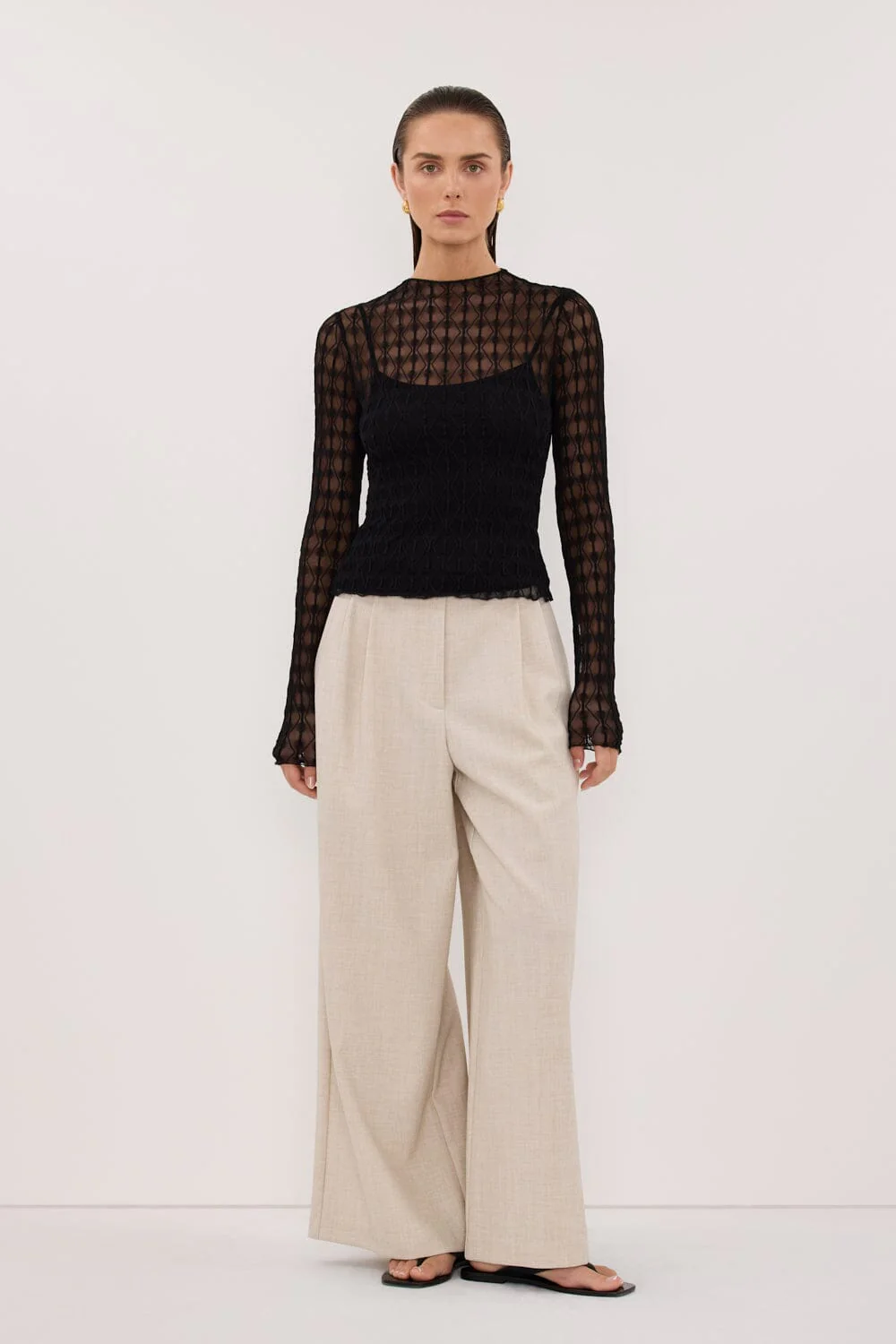 LEIA BLACK LONG SLEEVE LACE KNIT TOP
