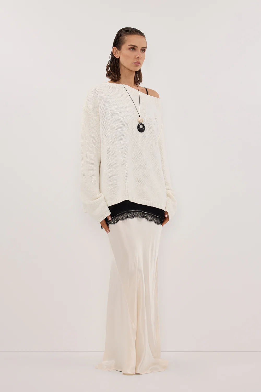 LEISLE CREAM ASYM KNIT JUMPER - Image 4