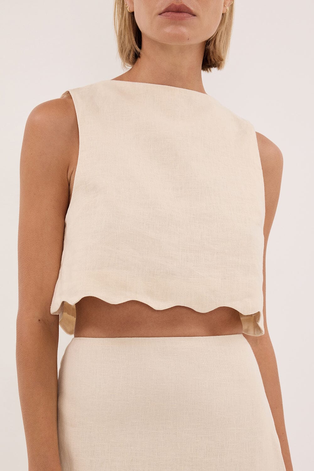 LELA SANDSTONE LINEN CROP TOP - Image 5