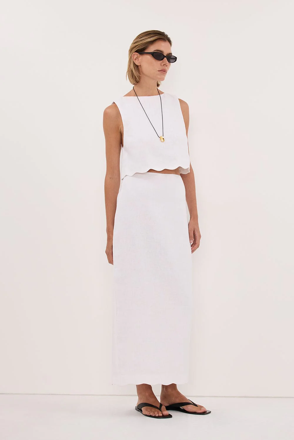 LELA WHITE LINEN CROP TOP - Image 4