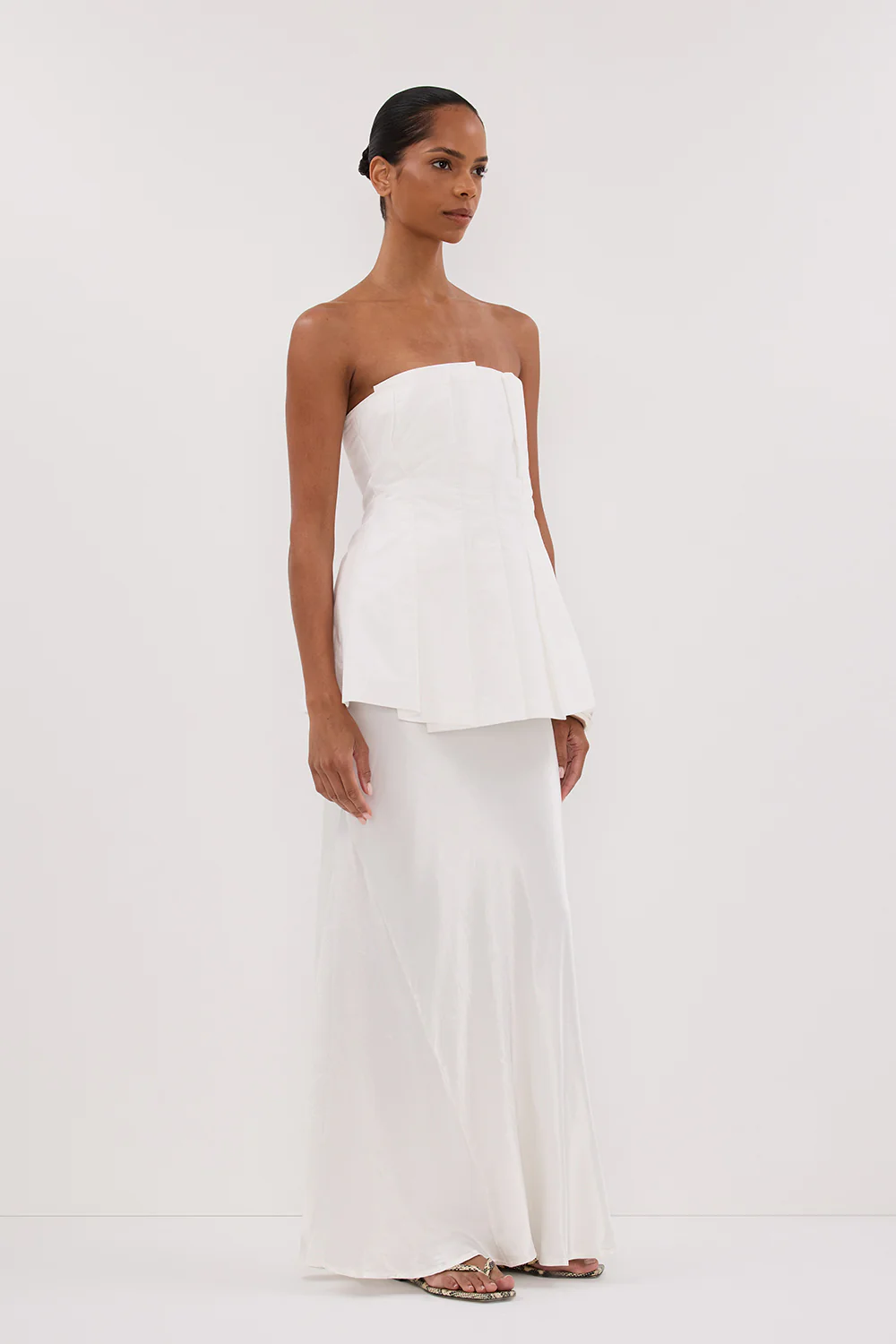 LILLY WHITE PLEATED STRAPLESS TOP - Image 3