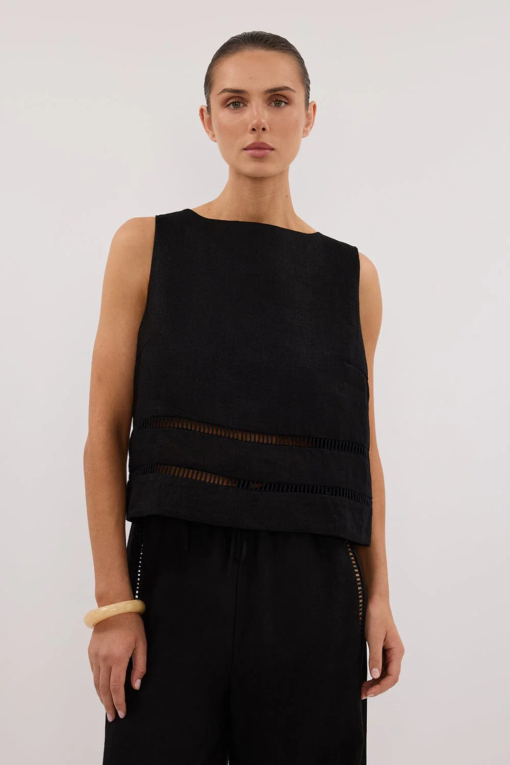 LINDSAY BLACK LINEN BOXY TOP - Image 6