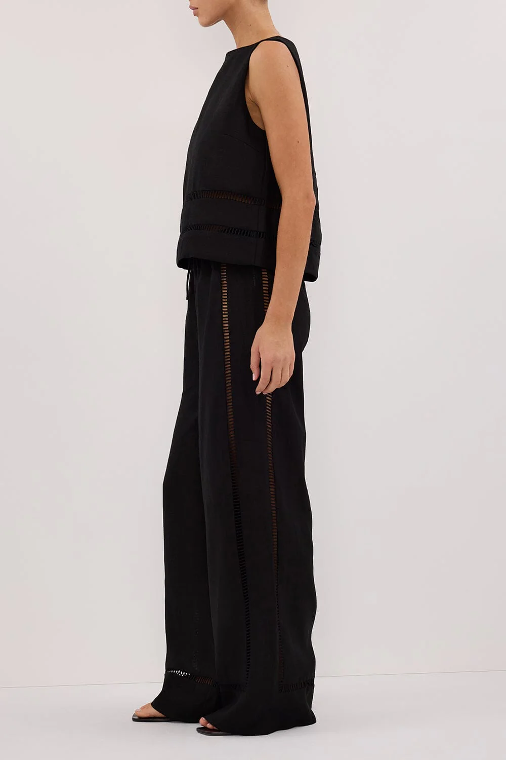 LINDSAY BLACK LINEN PANT - Image 5