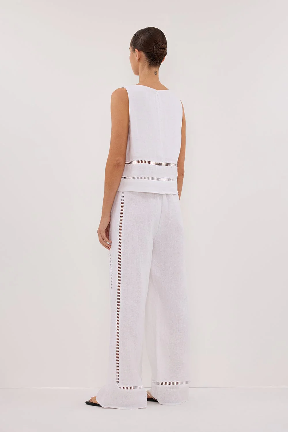 LINDSAY WHITE LINEN BOXY TOP - Image 4