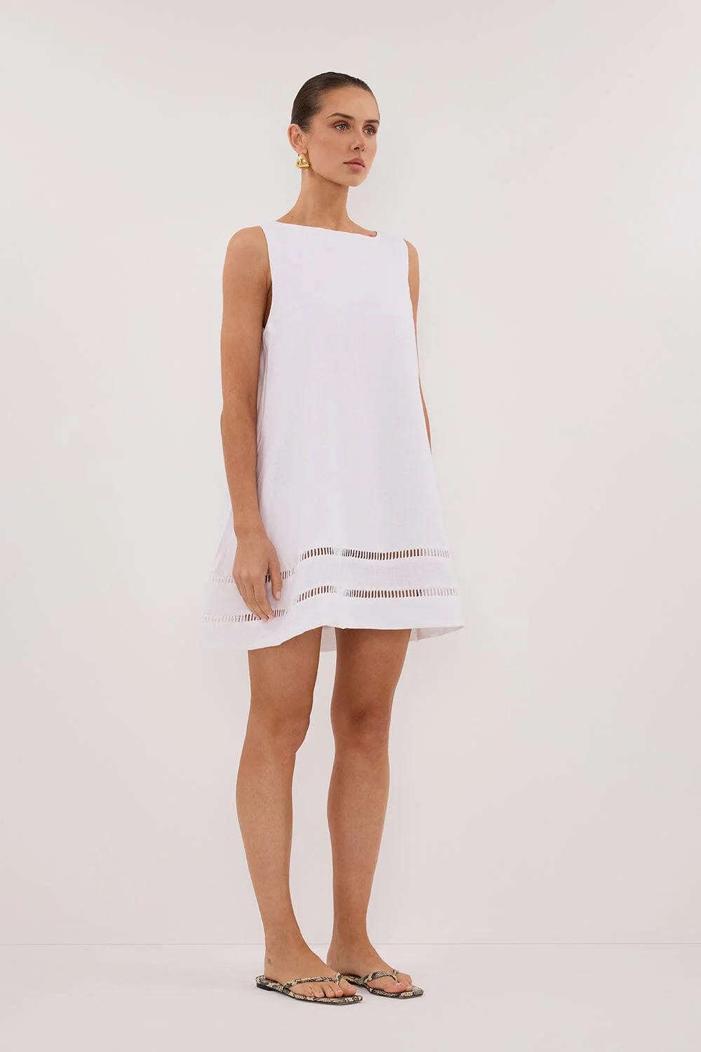LINDSAY WHITE LINEN MINI DRESS - Image 3