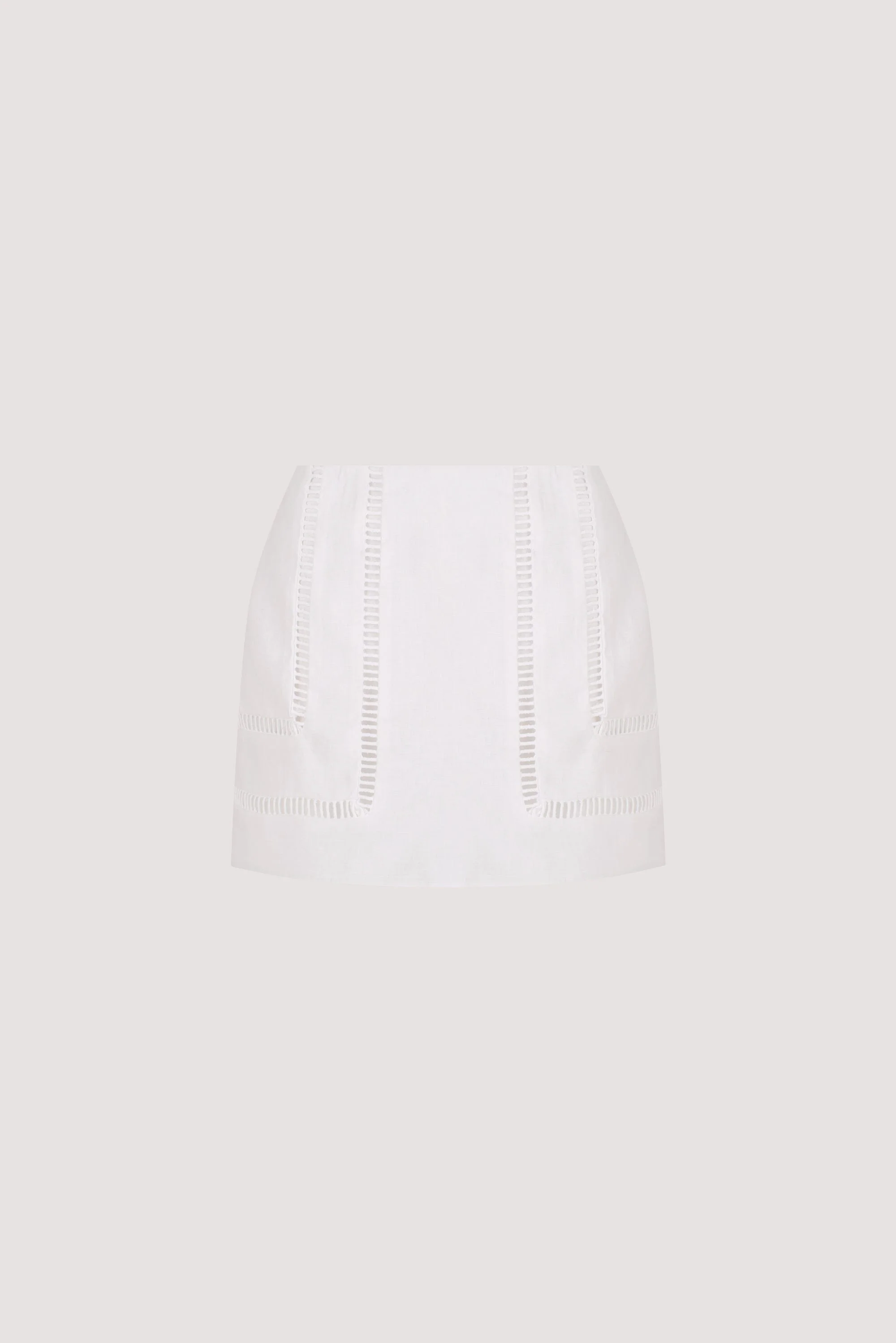 LINDSAY WHITE LINEN SKORT - Image 6