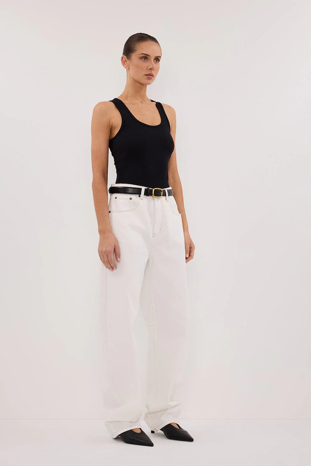 LIV WHITE DENIM BARREL LEG JEAN - Image 3