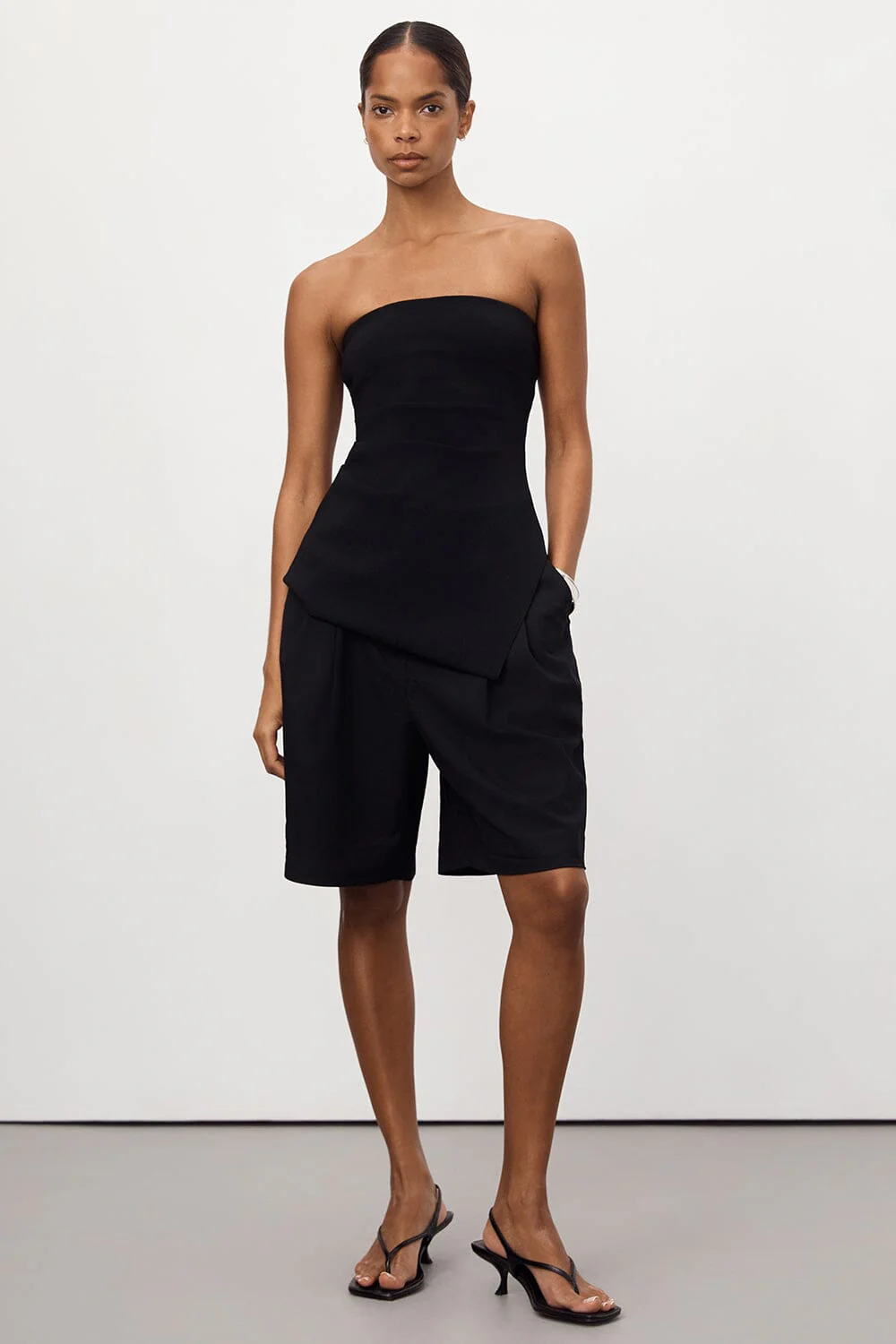 LIZA BLACK TAILORED BERMUDA SHORT