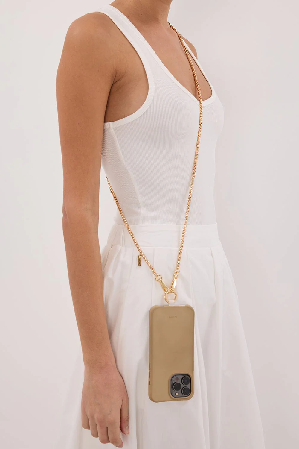 LOUVE COLLECTION GOLD GAIA CHAIN - Image 3