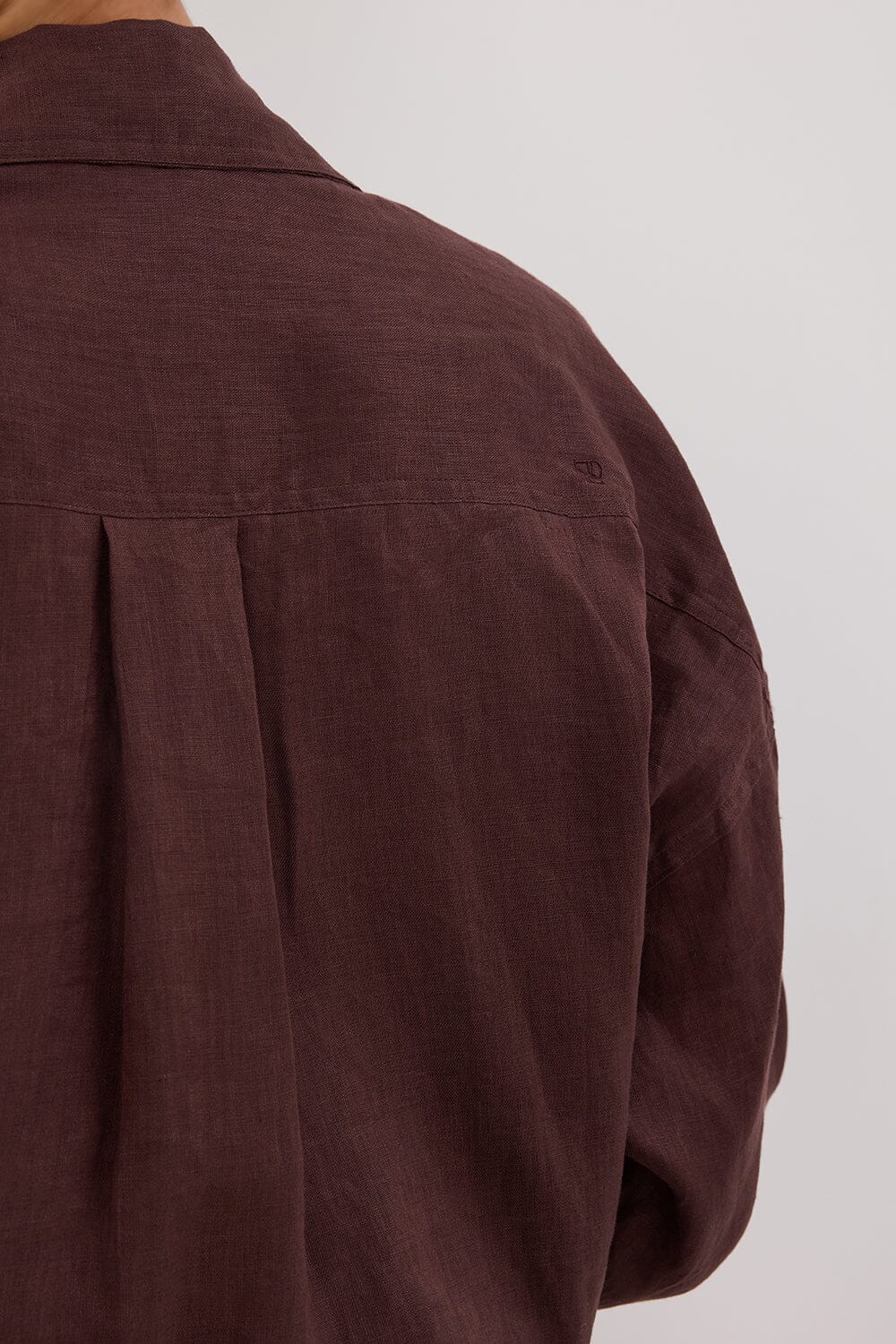 LUNE WALNUT OVERSIZED LINEN SHIRT - Image 5