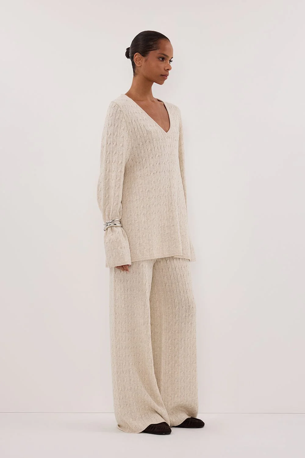 MAREN CHALK CABLE KNIT JUMPER - Image 3