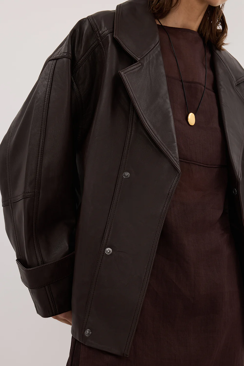 MARGOT CHOC OVERSIZED LEATHER JACKET - Image 5