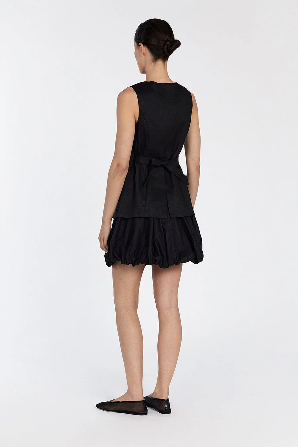 MARIA BLACK LINEN MINI SKIRT - Image 4