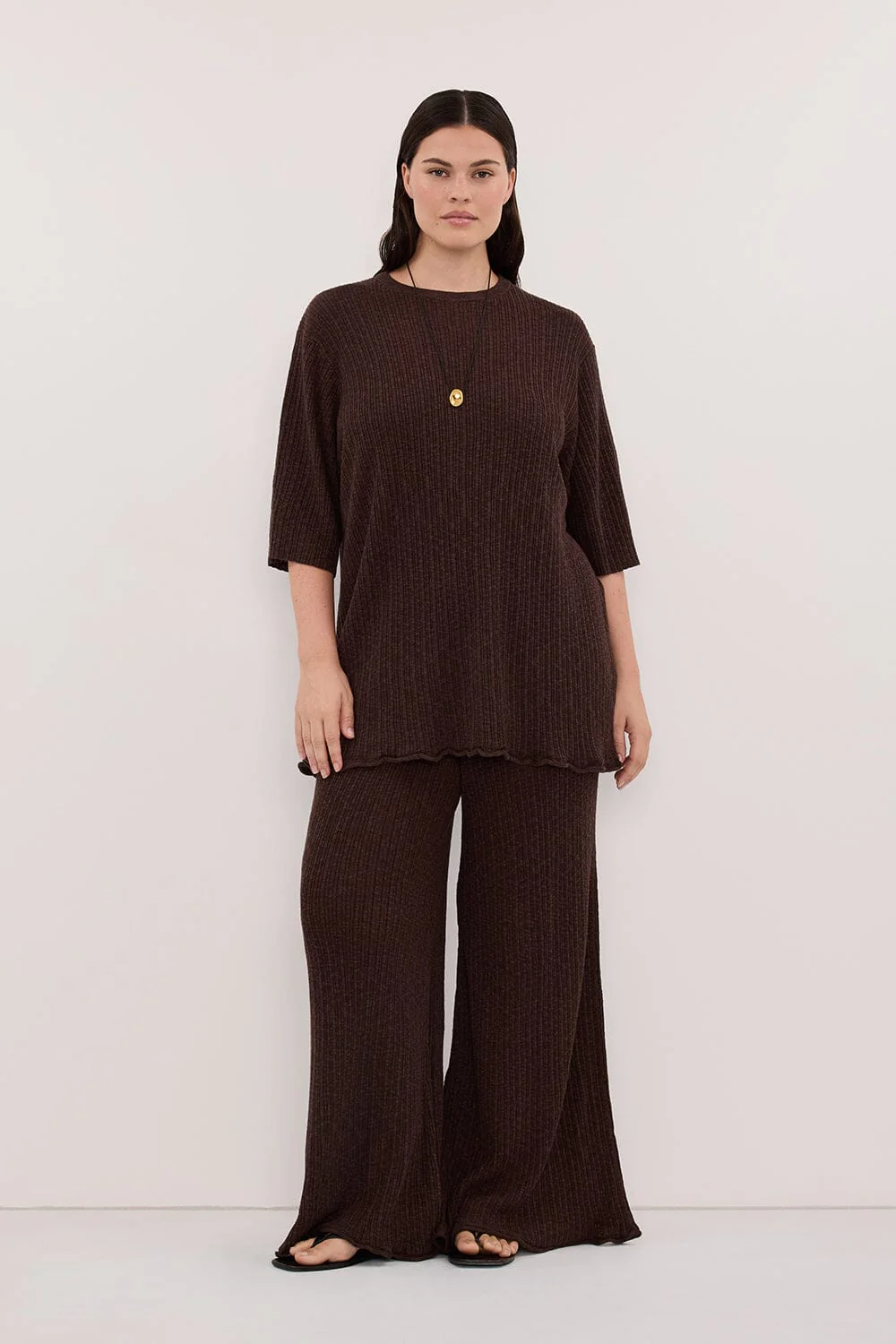 MAX CHOC LONGLINE KNIT TEE - Image 6