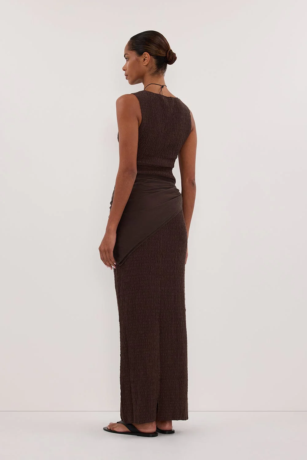 MELISSA CHOCOLATE SLEEVELESS KNIT TOP - Image 4