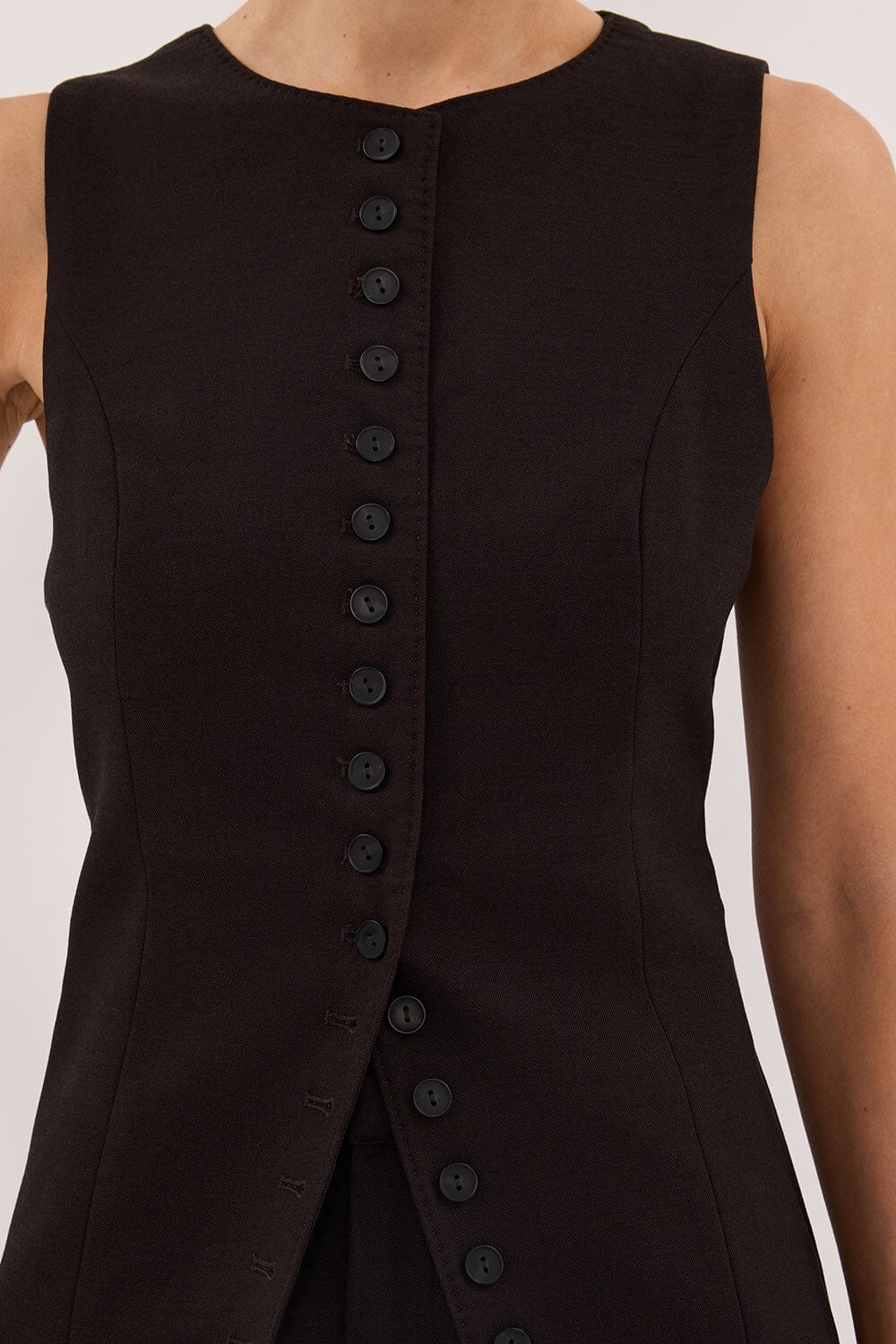 MONIQUE PEAT CHOC TAILORED VEST - Image 10