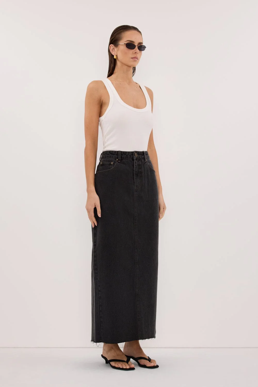 MONROE BLACK RINSE DENIM MIDI SKIRT - Image 3