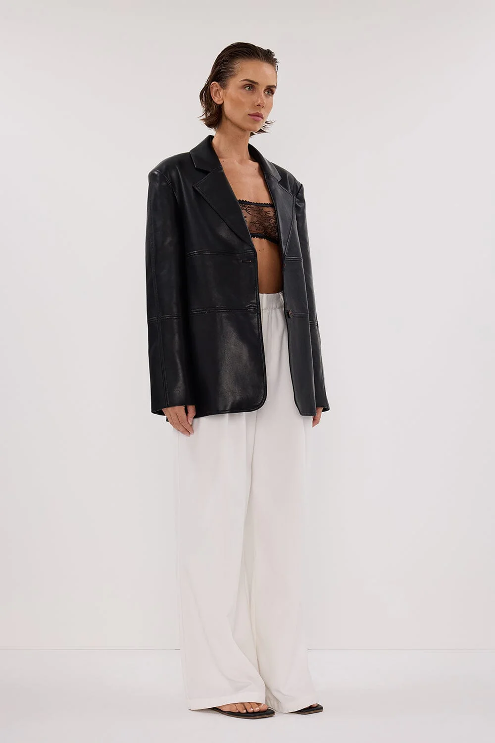 MONTY BLACK FAUX LEATHER BLAZER - Image 3