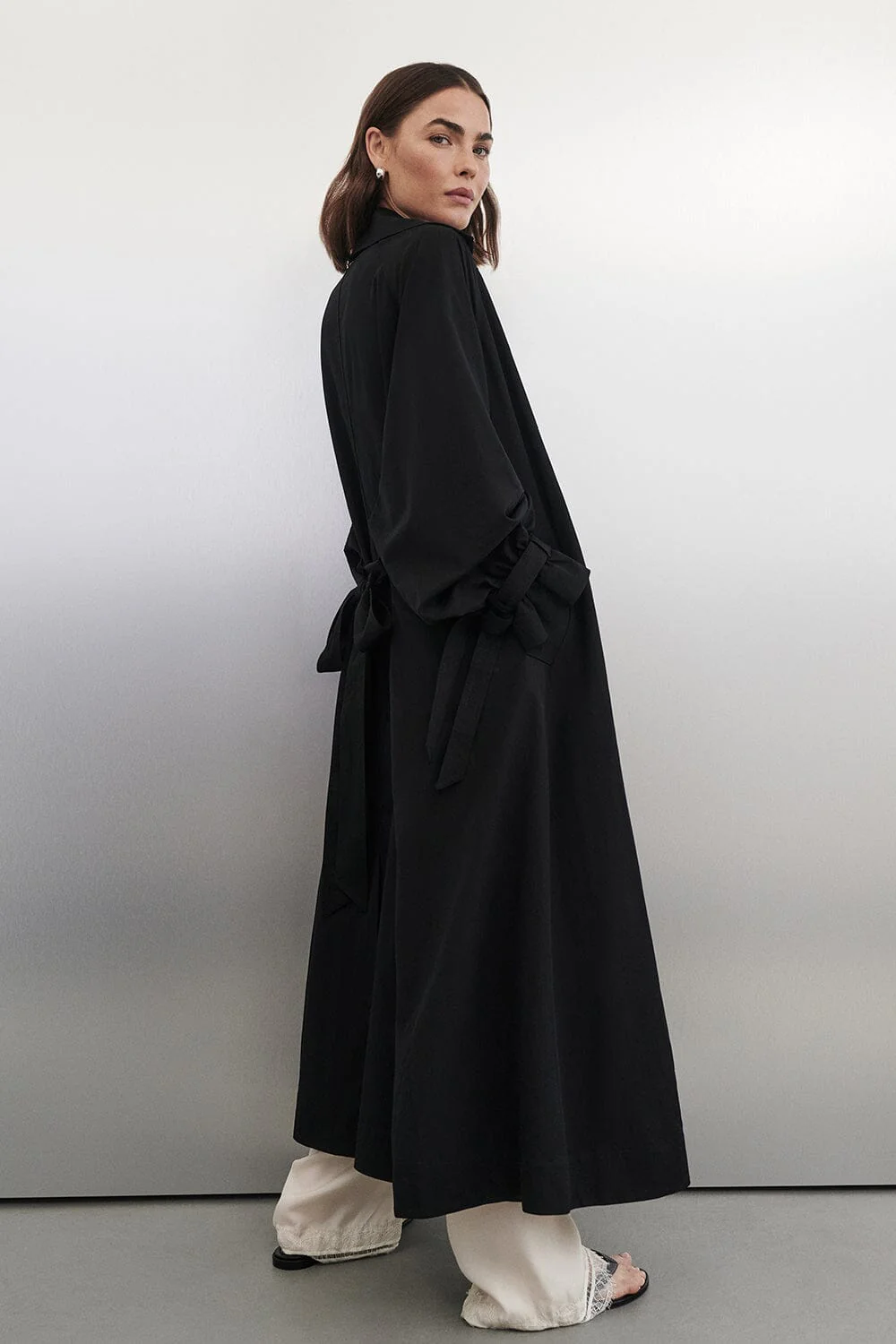 NINA BLACK LIGHTWEIGHT TRENCH COAT - Image 2