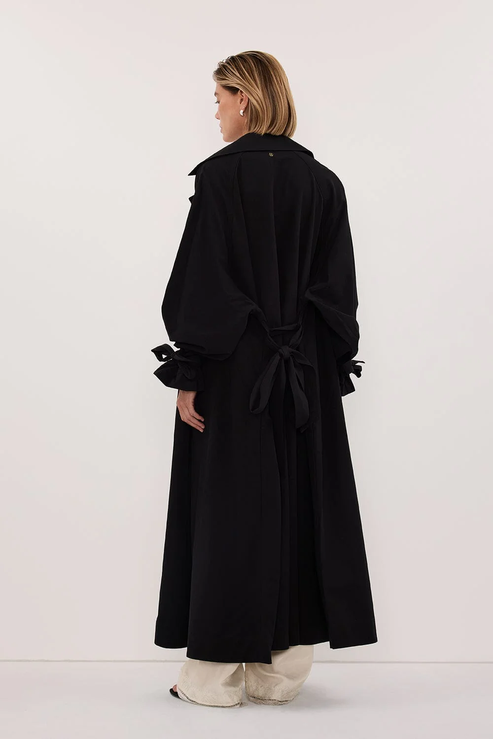 NINA BLACK LIGHTWEIGHT TRENCH COAT - Image 8