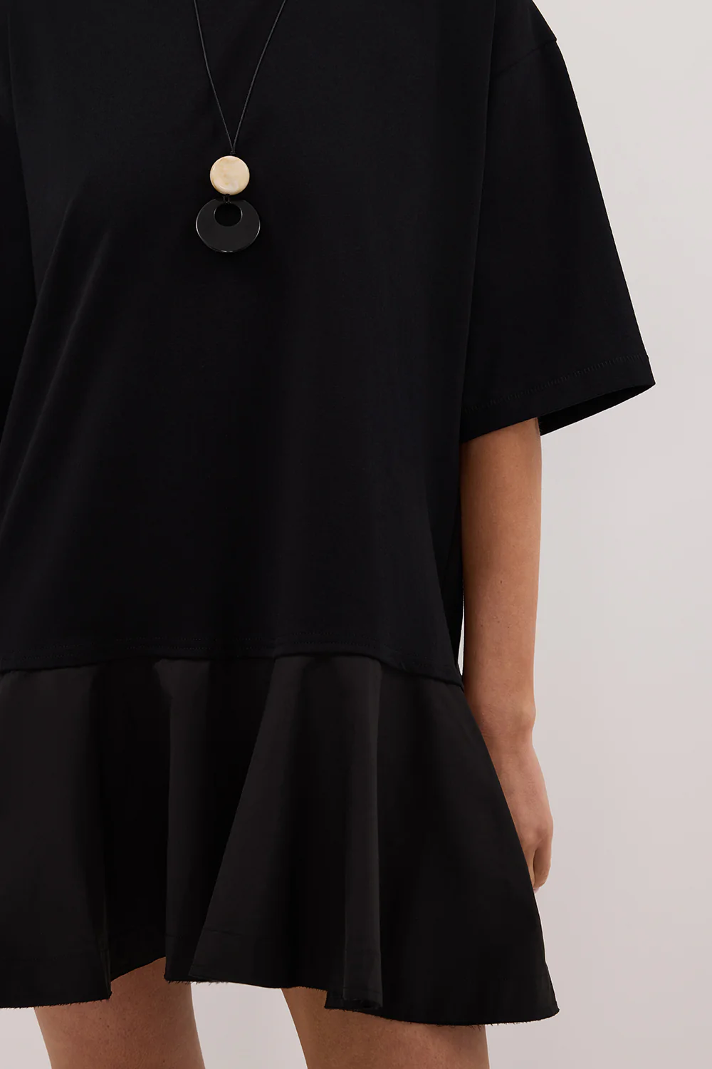 NOAH BLACK SHORT SLEEVE RUFFLE MINI DRESS - Image 5