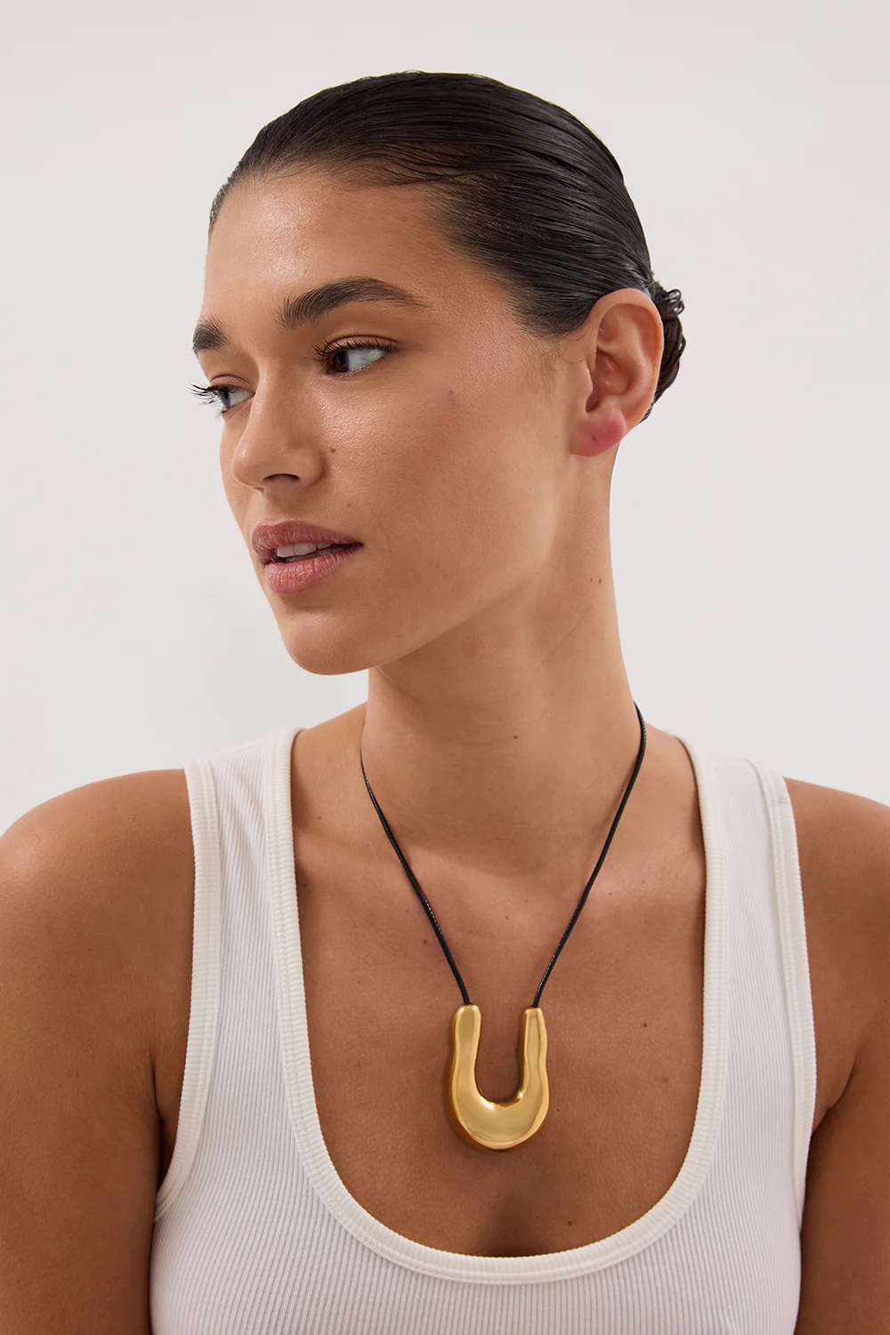 NOAH THE LABEL GOLD FLUID NECKLACE - Image 3