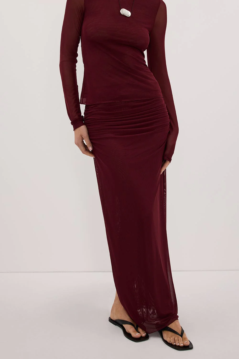 NYRA WINE COLUMN MIDI SKIRT - Image 2