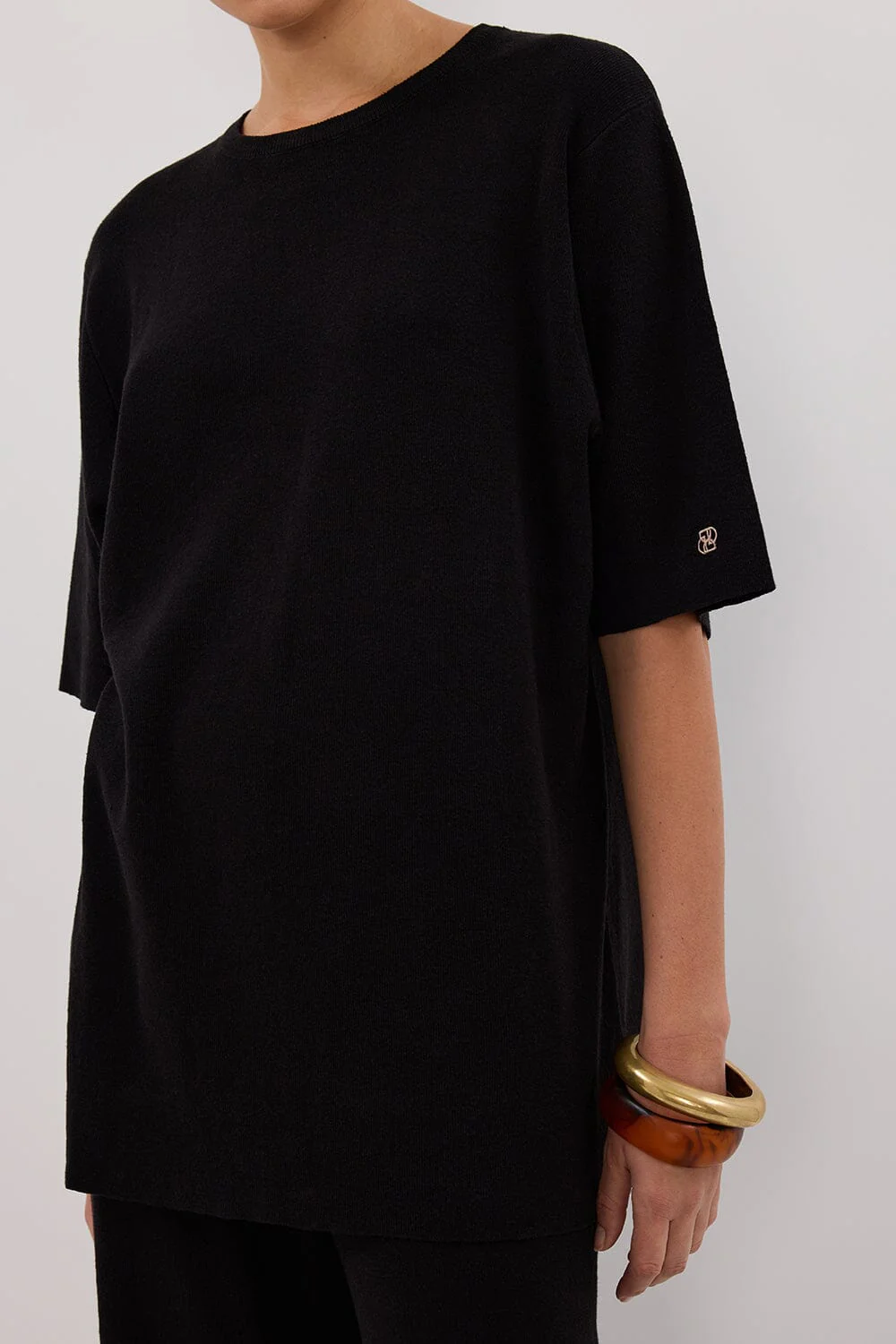 OLIVIA BLACK OVERSIZED KNIT TEE - Image 5
