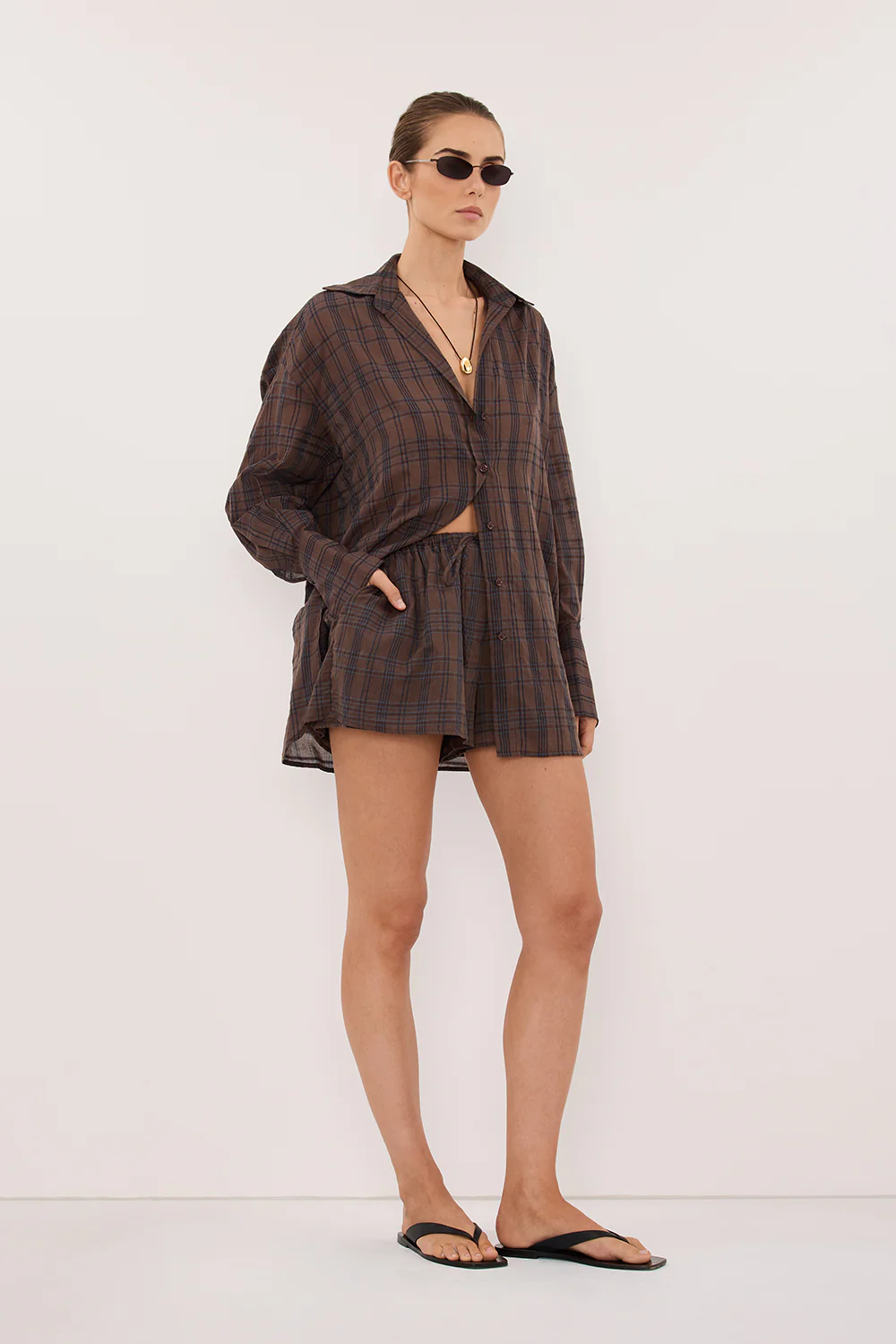 PETRA CHOC CHECK SHORT - Image 3
