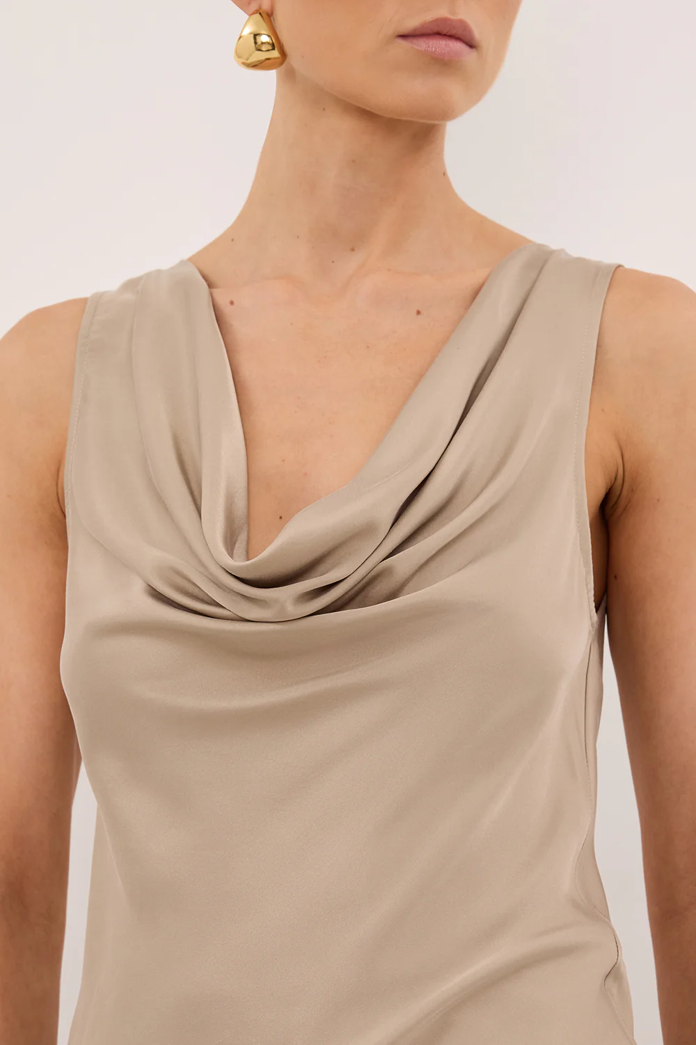 PEYTON GOLD SILK COWL TOP - Image 4