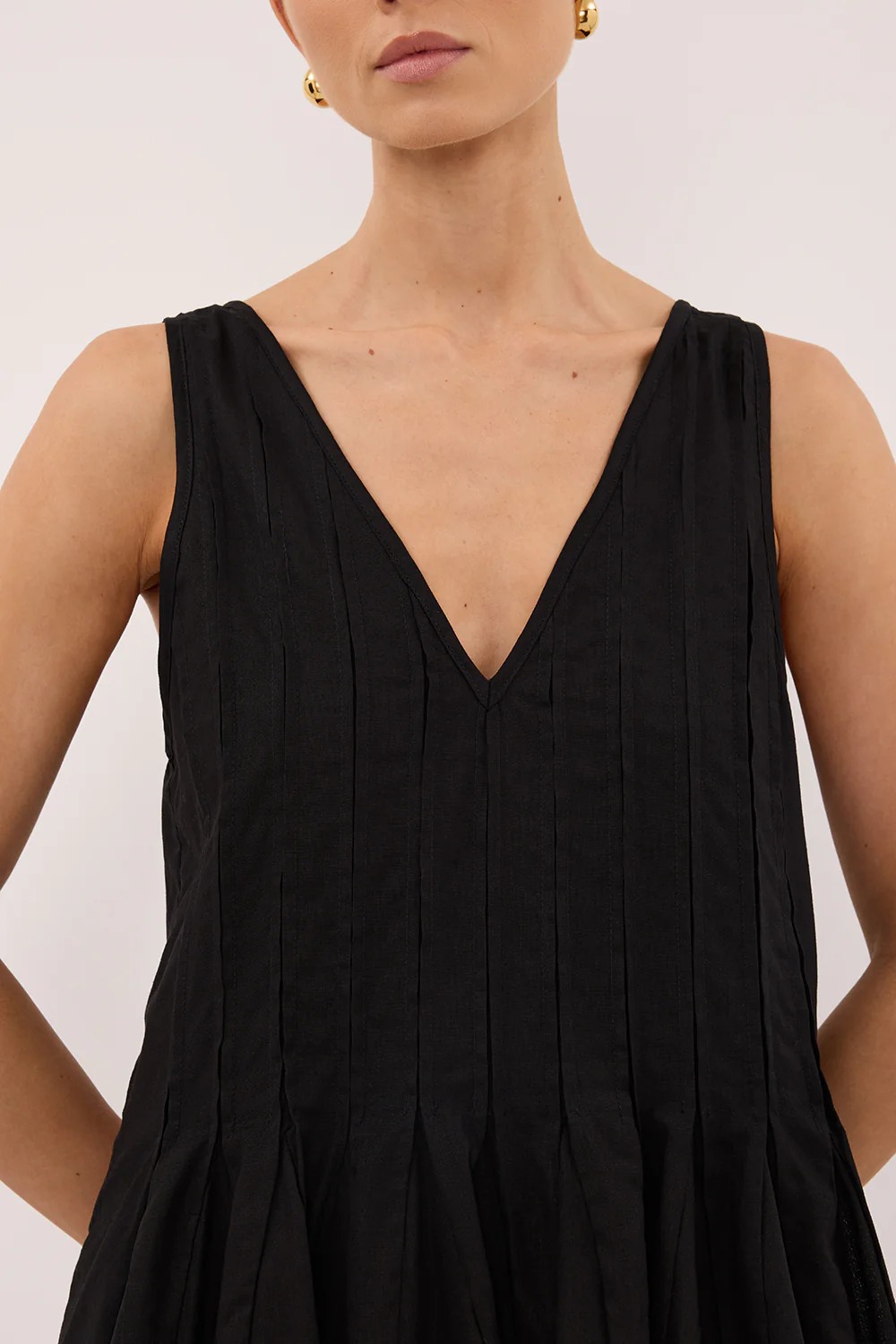 PIXIE BLACK LINEN MINI GODET DRESS - Image 5