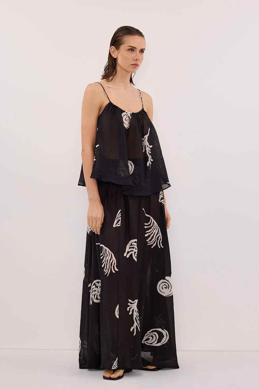 POSITANO BLACK SLEEVELESS RAMIE TOP - Image 3