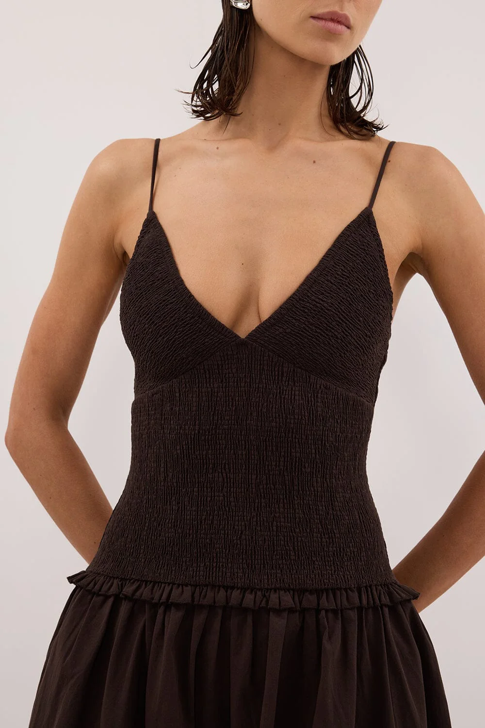 RAMONA BURNT CHOC SLEEVELESS COTTON MIDI DRESS - Image 5