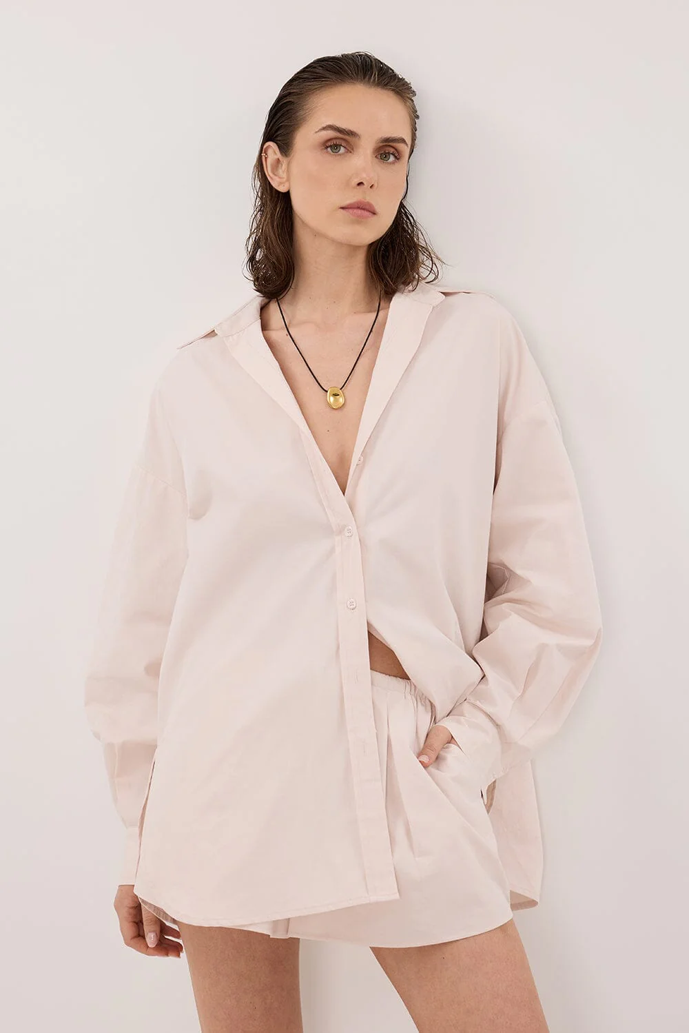RAQUEL POWDER POPLIN SHORT - Image 3
