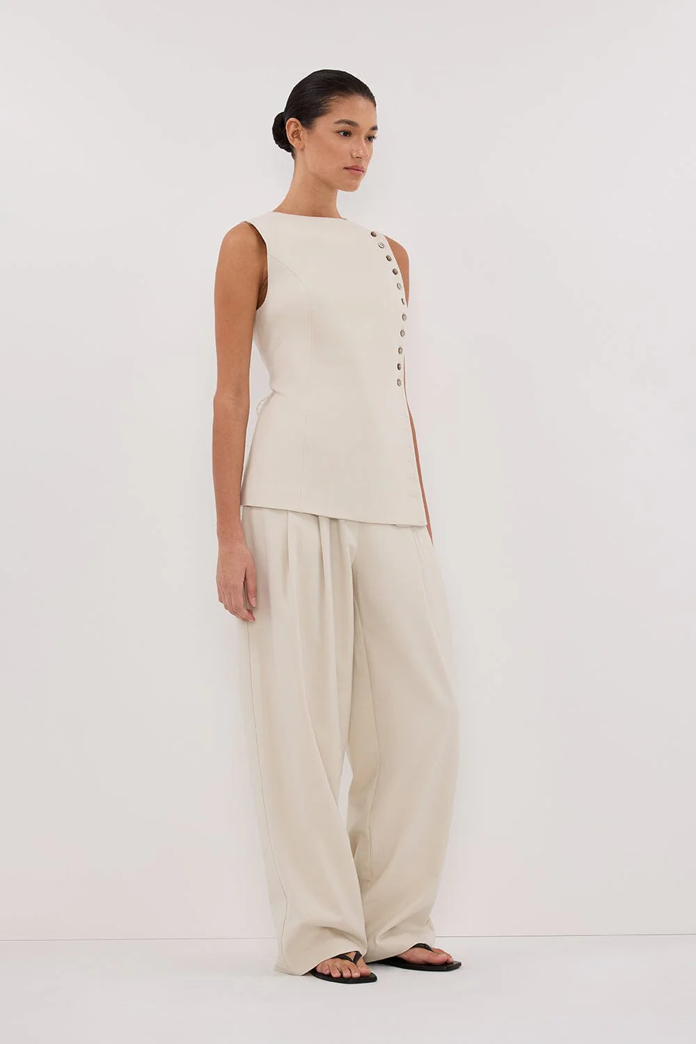 REN PLASTER SIDE BUTTON VEST - Image 3