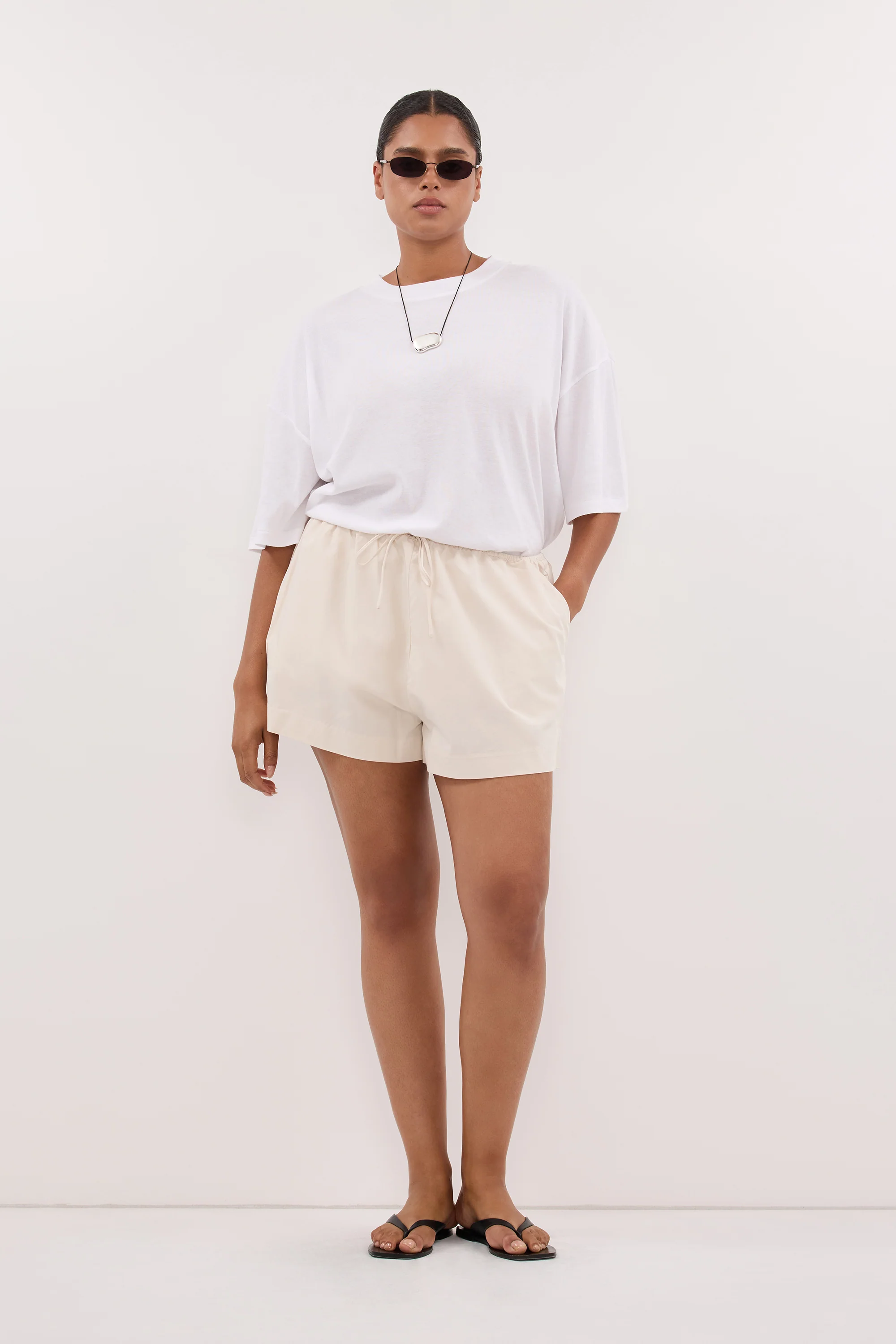 RORY IVORY LIGHTWEIGHT TRACK SHORT - Image 7