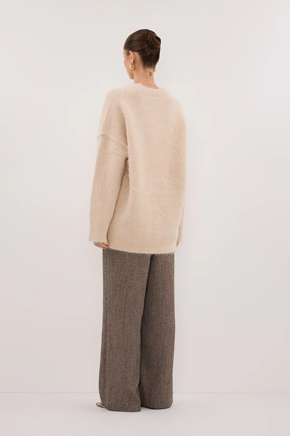 SALMA CREAM LONGLINE JUMPER - Image 4