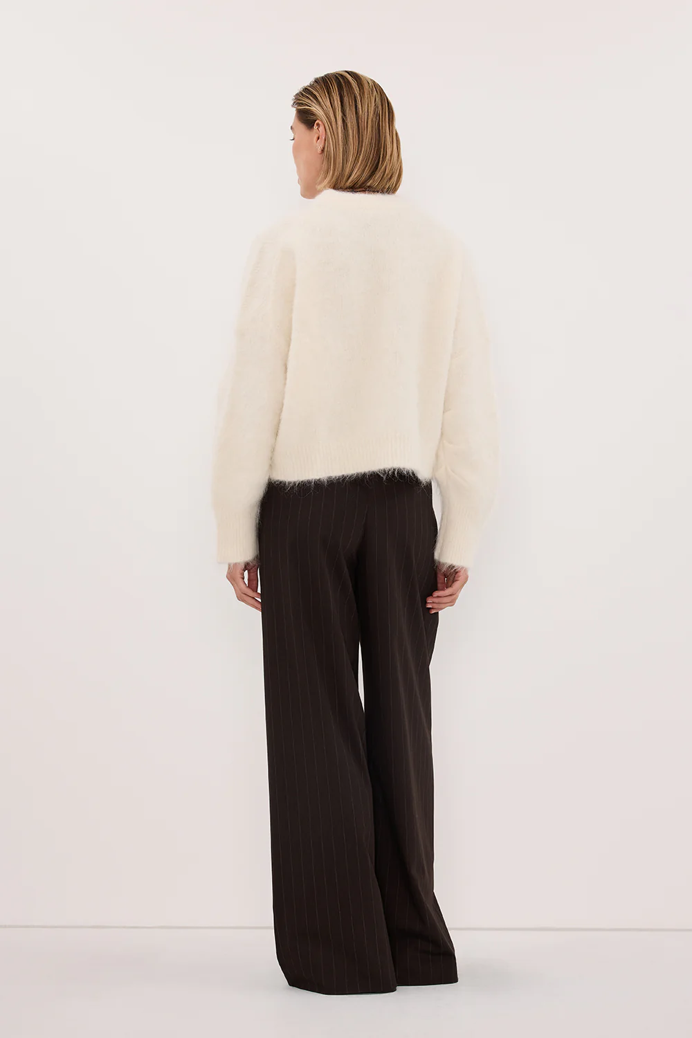 SALMA IVORY TUCK SLEEVE JUMPER - Image 4