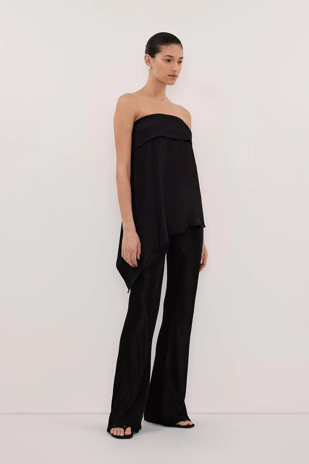 SANDER BLACK STRAPLESS SATIN TOP - Image 3