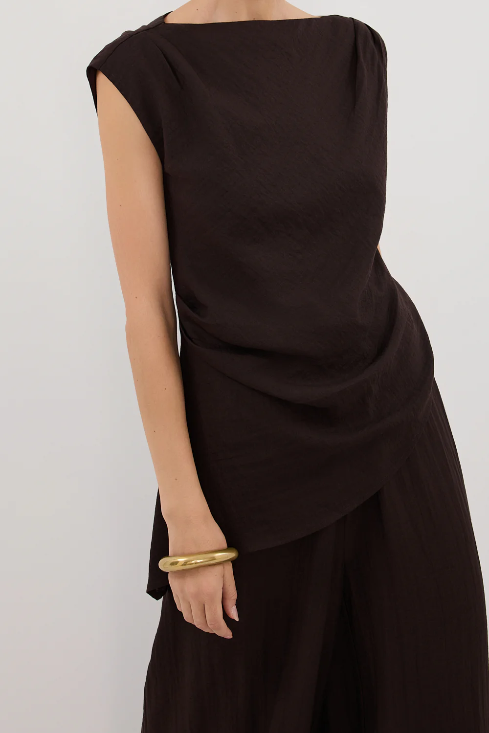 SHYLA BITTER CHOC ASYMMETRICAL TOP - Image 5