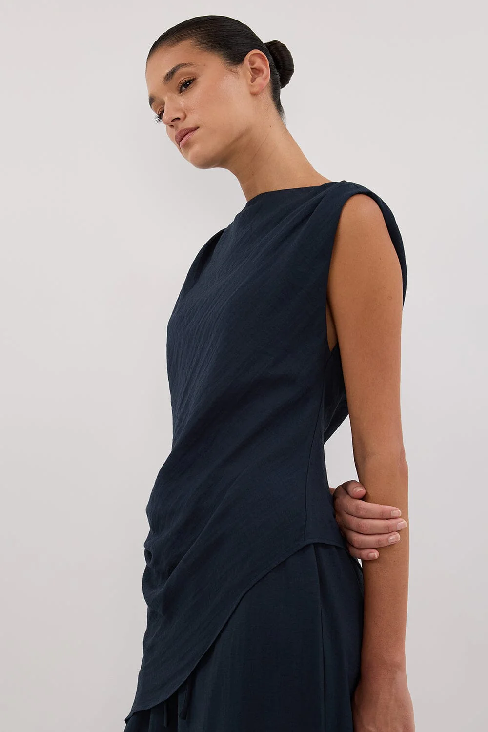 SHYLA SLATE ASYM TOP - Image 5