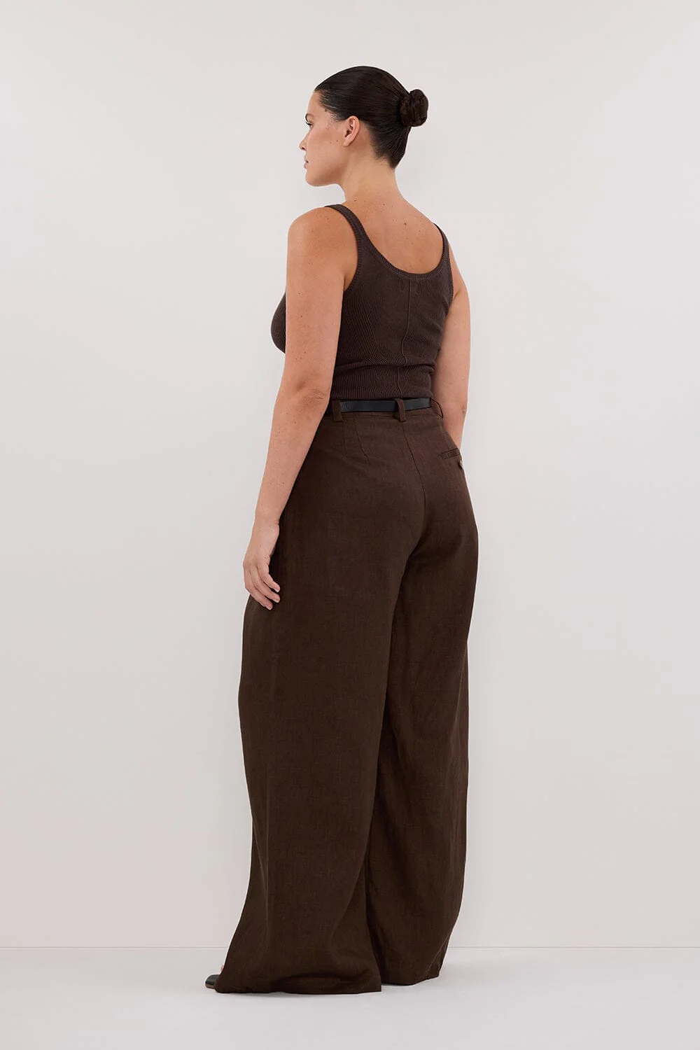 SIGNATURE CHOC SCOOP TANK - Image 8