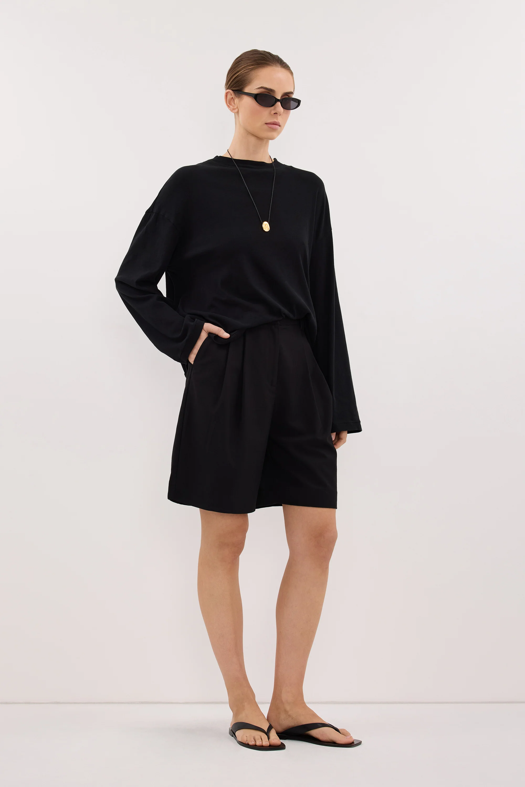 SLOANE BLACK LONG SLEEVE CREW KNIT TOP - PRE ORDER - Image 3