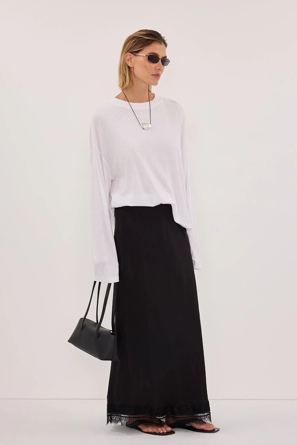 SLOANE WHITE LONG SLEEVE CREW KNIT TOP - Image 4
