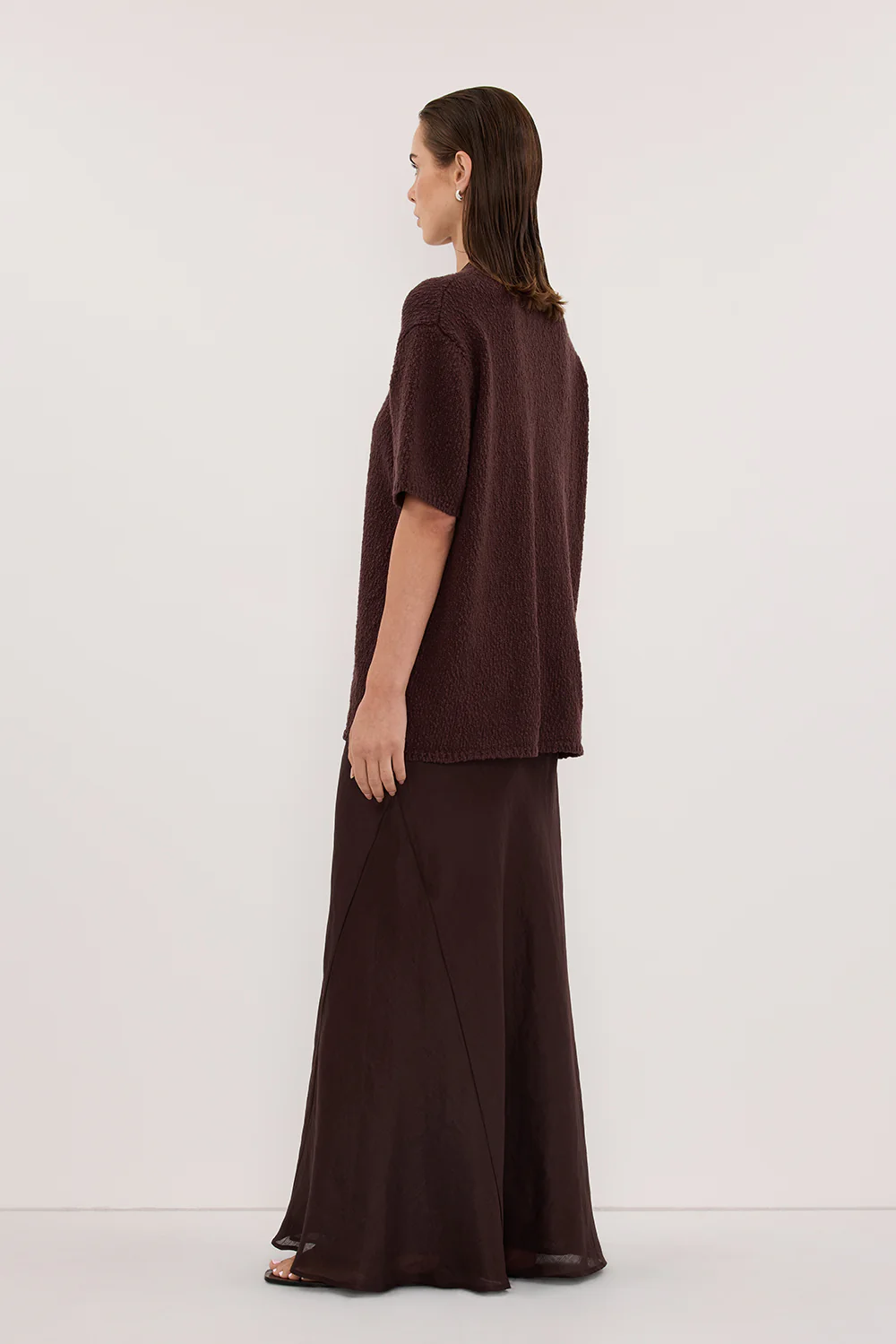 SUE CHOC OVERSIZED KNIT TEE - Image 4