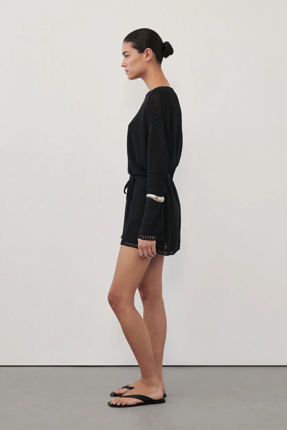 TARI BLACK KNIT LONG SLEEVE MINI DRESS - Image 4